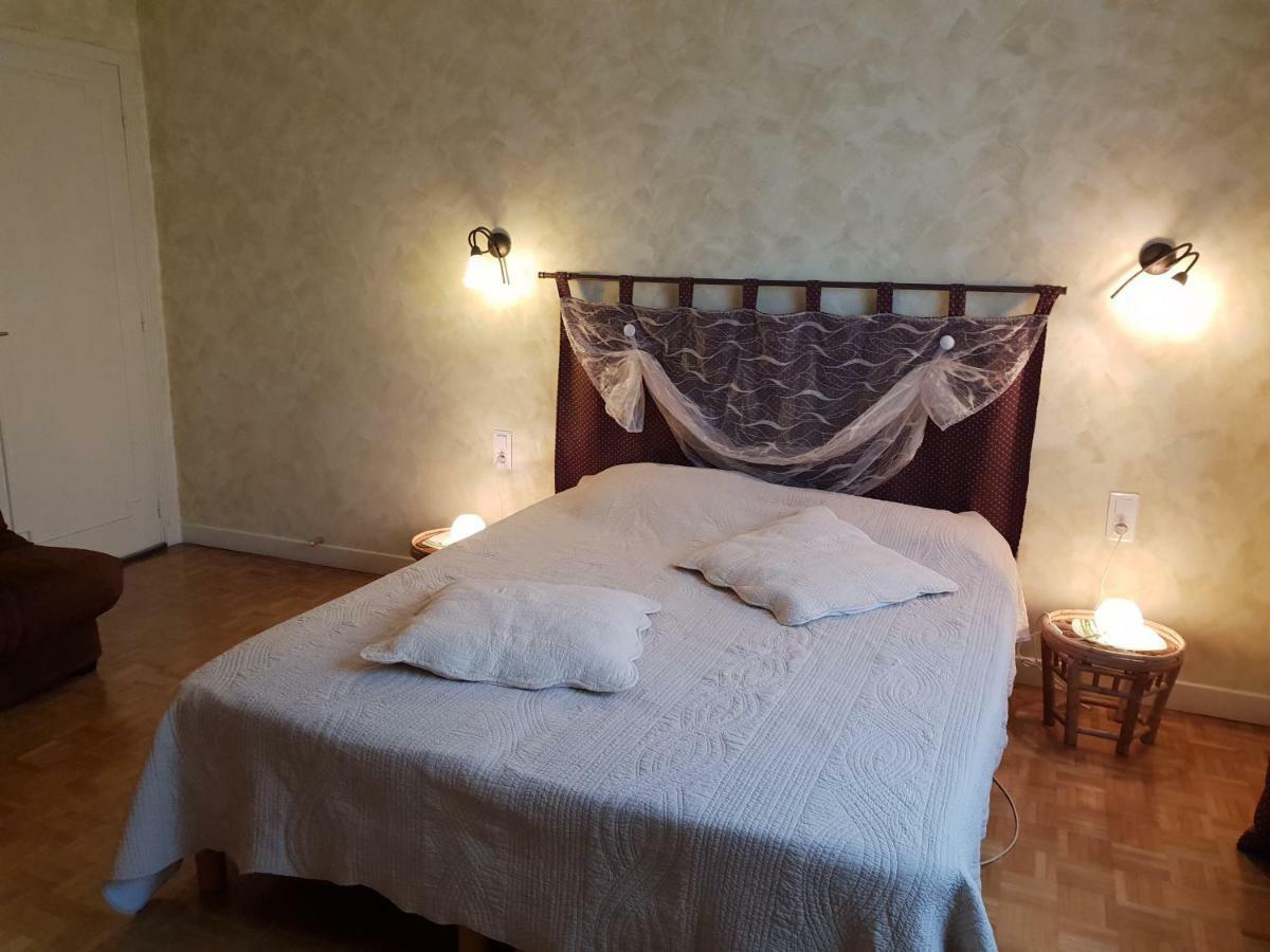 Brens  Le Nid De L'Ecureuil B&B 외부 사진